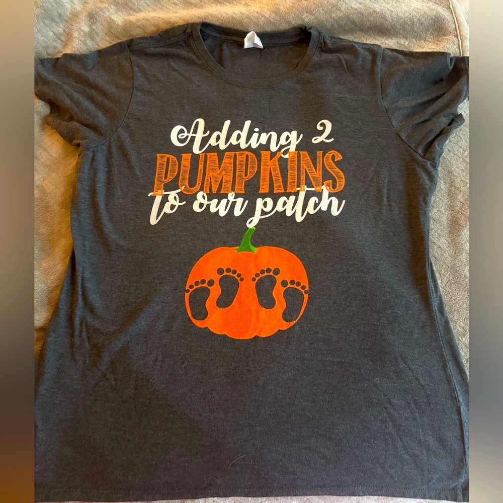 Adding 2 Pumpkins to our Patch / Maternity Shirt for TWINS Mom 🎃🎃 - Picture 2 of 7